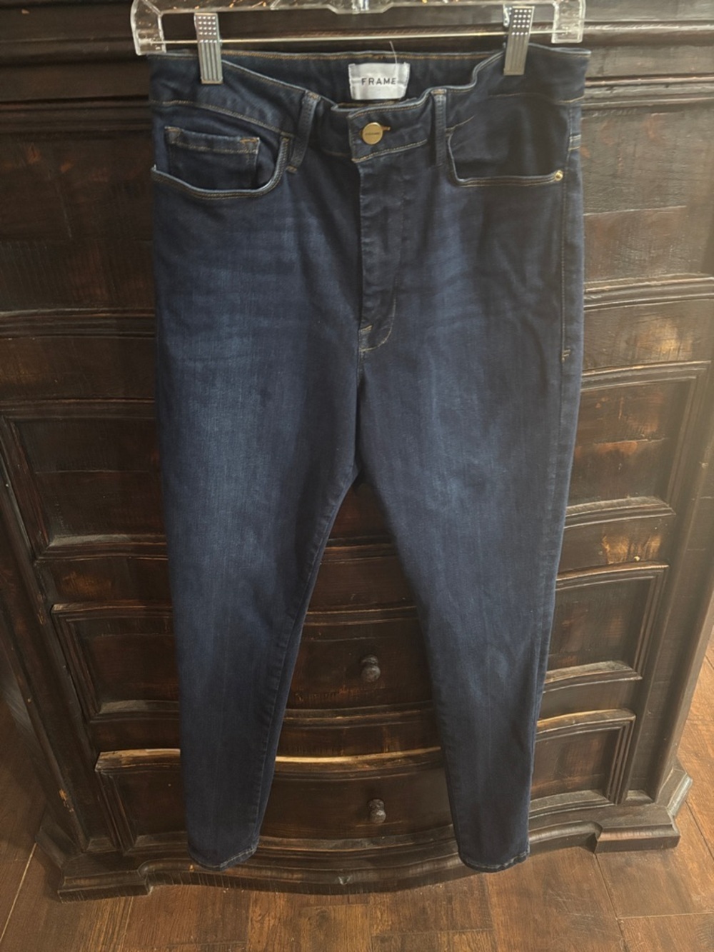 Frame Denim Le One Skinny Stretch size 2 Jeans